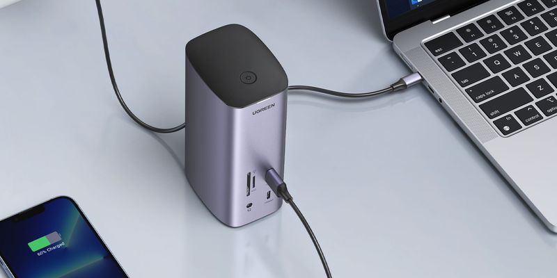 Closeup of Ugreen