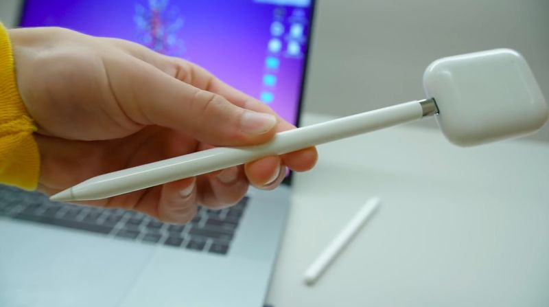 Recharge Apple Pencil