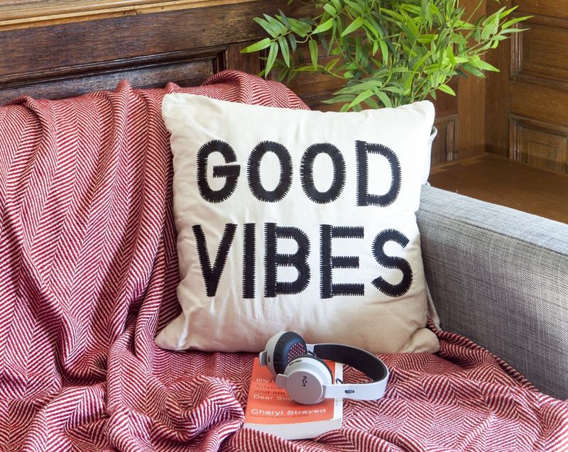 House of Marley Rebel headphones lifestyle 003