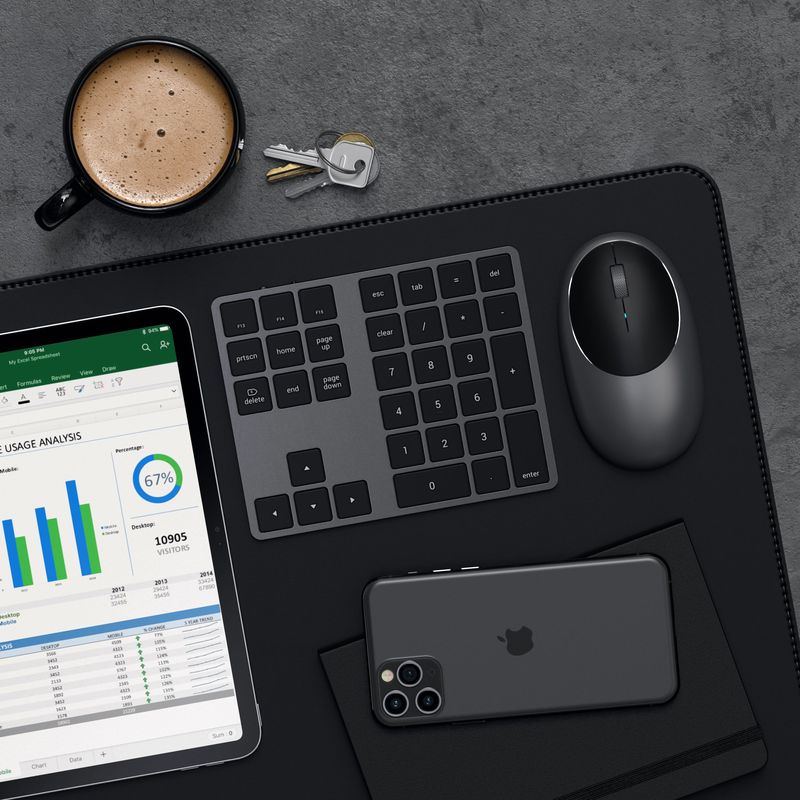 Satechi Bluetooth Extended Keypad with mouse, iPad, and iPhone