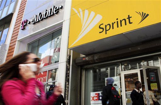 Earns Sprint Nextel