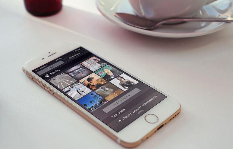 Feeday 1.0 for iOS iPhone teaser 001