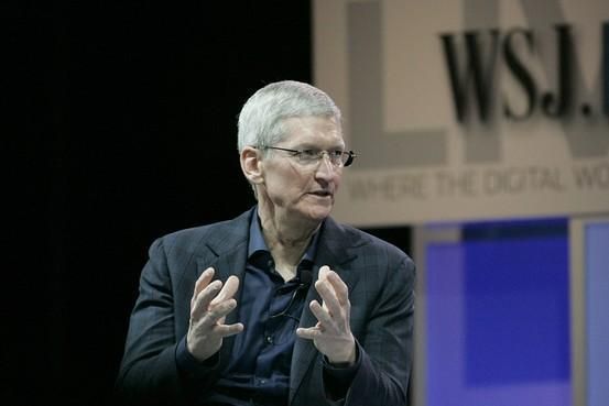tim cook wsj