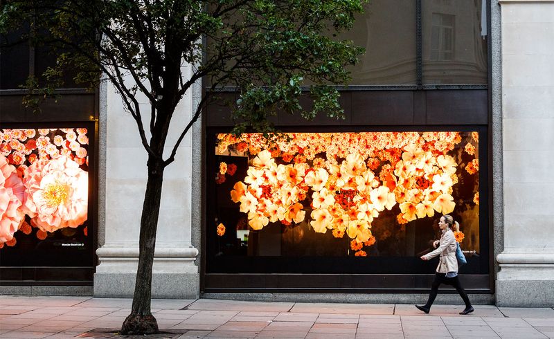 Selfridges Apple Watch floral display 004