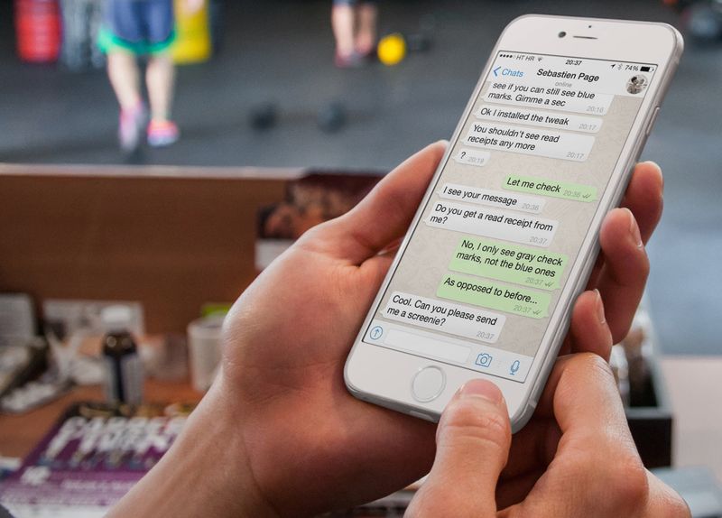 WhatsApp read receipts