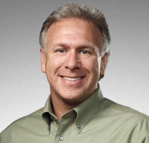Phil Schiller headshot