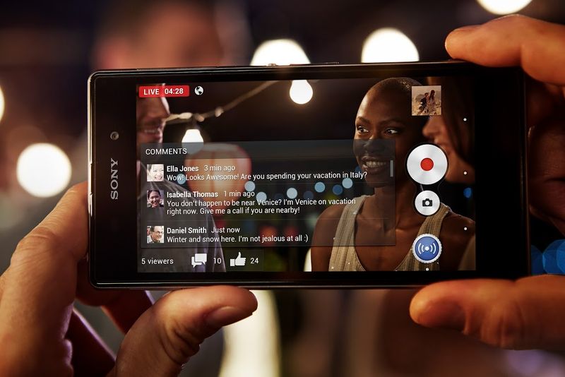 Sony Xperia Z1 (lifestyle 006)