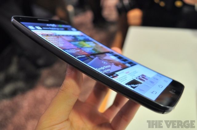 LG Flex (The Verge 001)