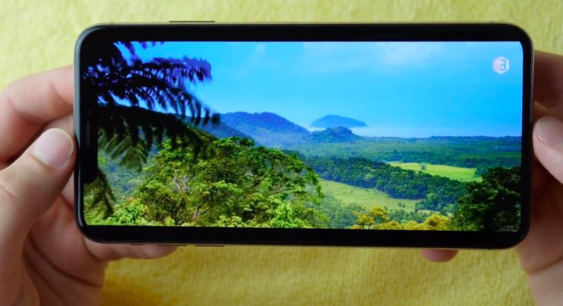 iPhone XS Max review - a photo showing HDR video playing in landscape mode