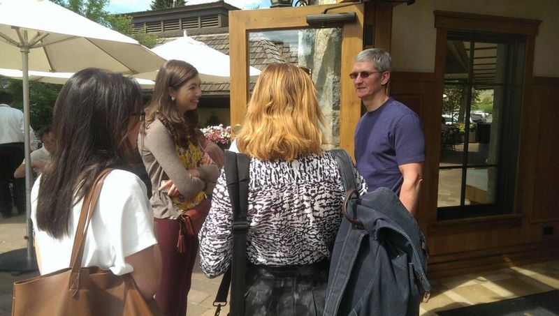 Tim Cook (Sun Valley 2014, Amir Efrati 001)