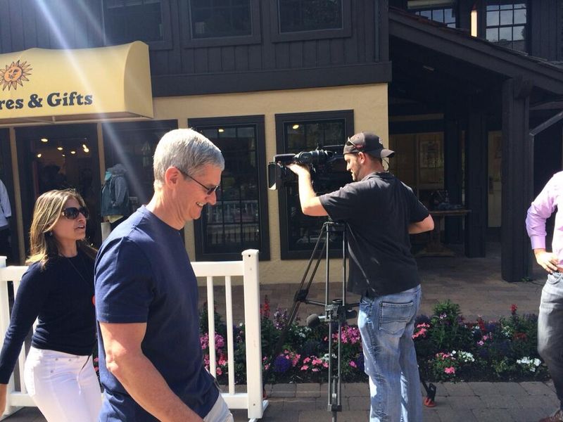 Tim Cook (Sun Valley 2014, Amir Efrati 002)
