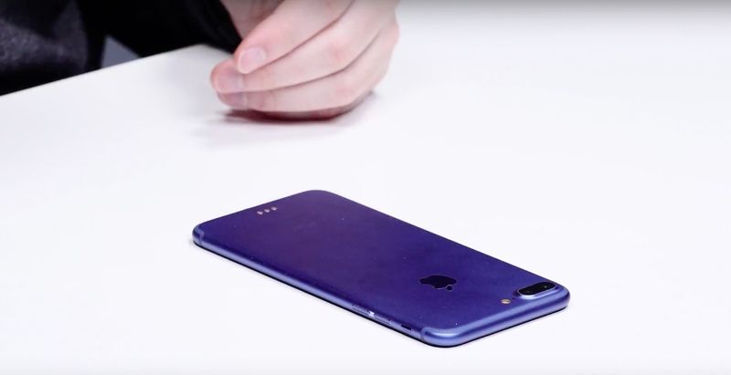 iPhone 7 Plus blue mockup Unbox Therapy 003