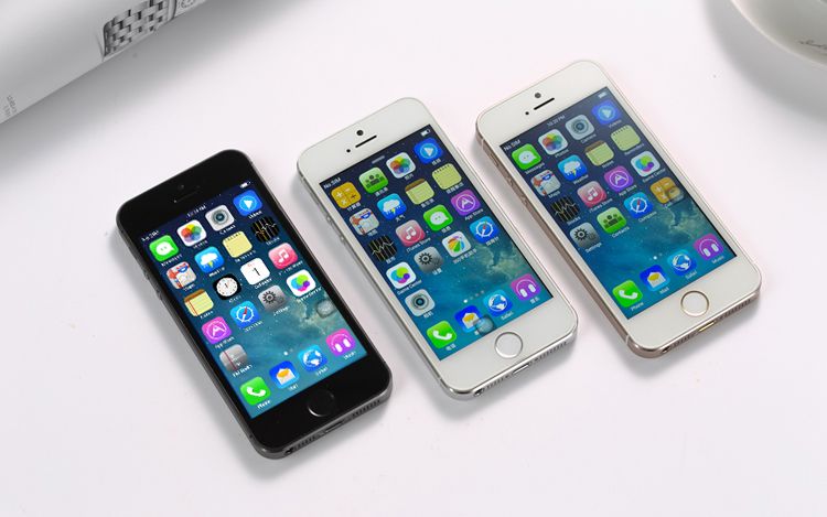 Goophone (iphone 5s, image 002)