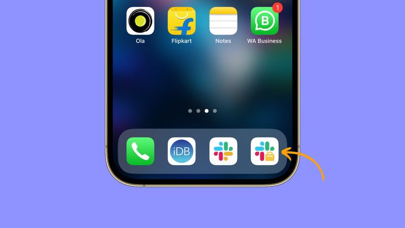 Deux applications Slack sur iPhone