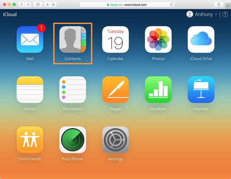 iCloud website contacts app