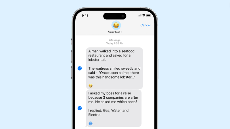 Deux messages sélectionnés sur iPhone et prêts à être renvoyés