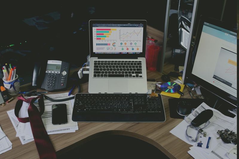 MacBook keyboard business-Stocks keyboard shortcuts
