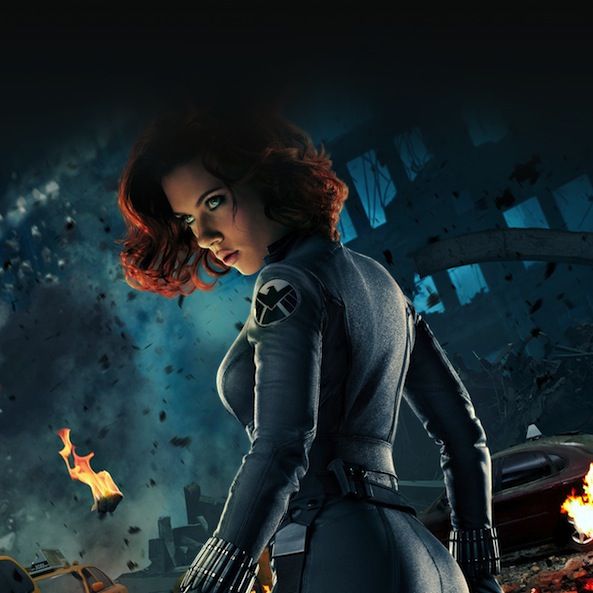 apple_wallpaper_black-widow-avengers_ipad_retina_preview