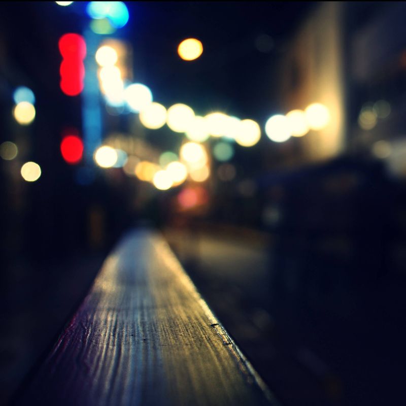 papers-co-vc86-bokeh-night-siren-lights-40-wallpaper