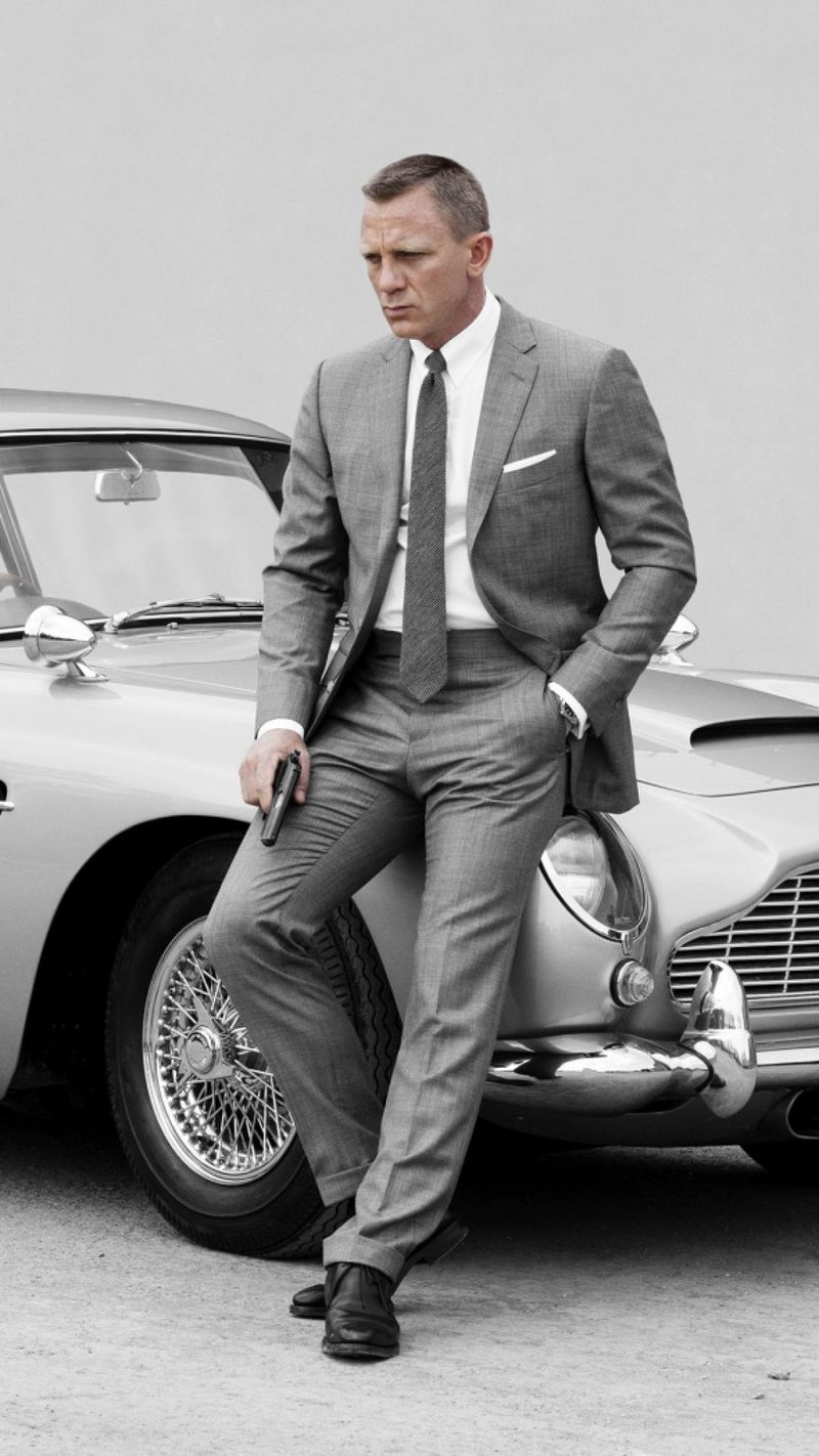 skyfall_james_bond_daniel_craig_aston_martin_db5_99514_1080x1920