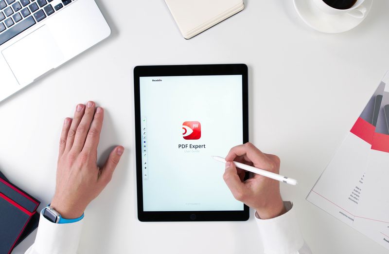 PDF Expert for iOS Apple Pencil support 003