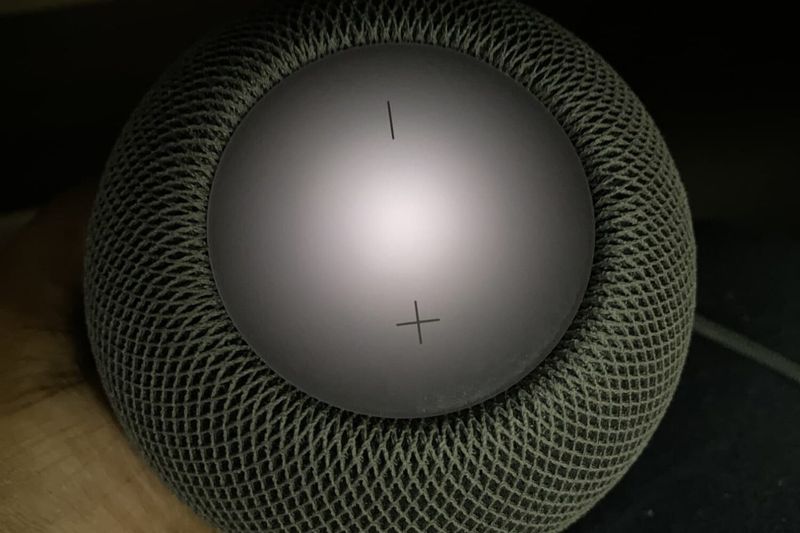 Lumière blanche sur HomePod
