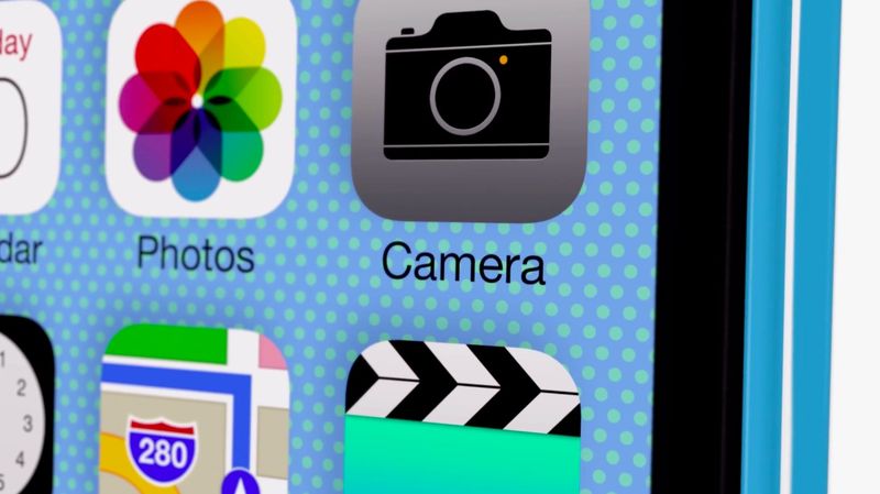 iOS 7 teaser (iPhone 5c ad 002)