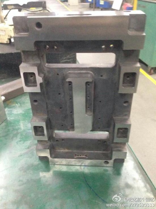 iPhone 6 schematics (manufacturing equipment 002)
