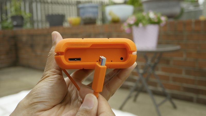 LaCie Rugged RAID 01